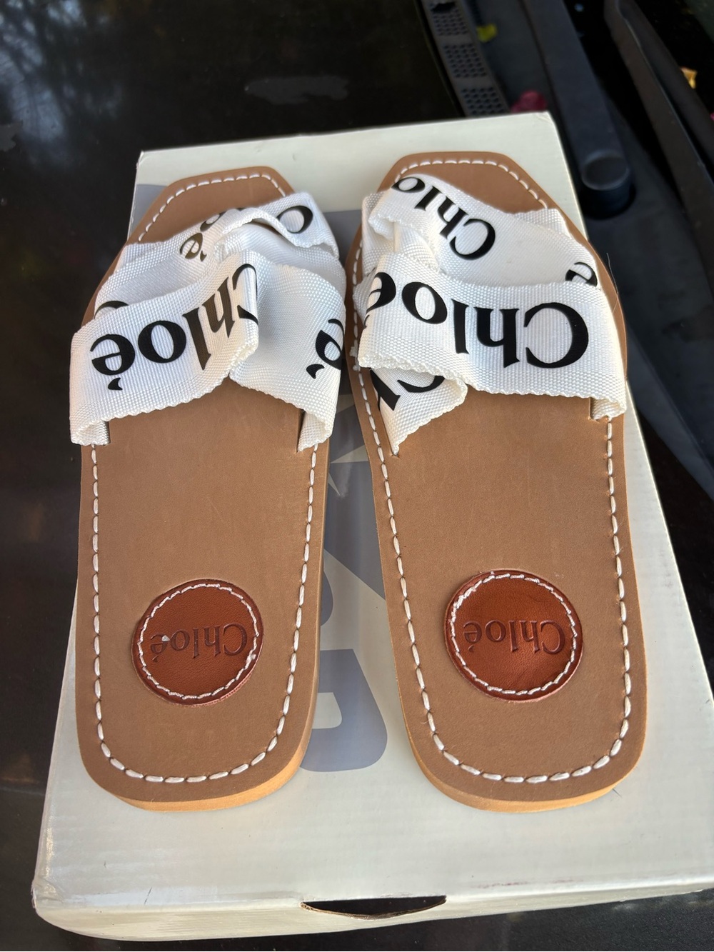 Chloé White Logo Ribbon Slide Sandals size EU 45 US Woman’s 12/13 - Picture 2 of 3